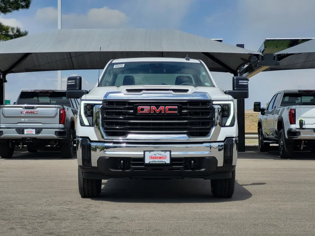 2026 GMC Sierra 2500HD Pro 