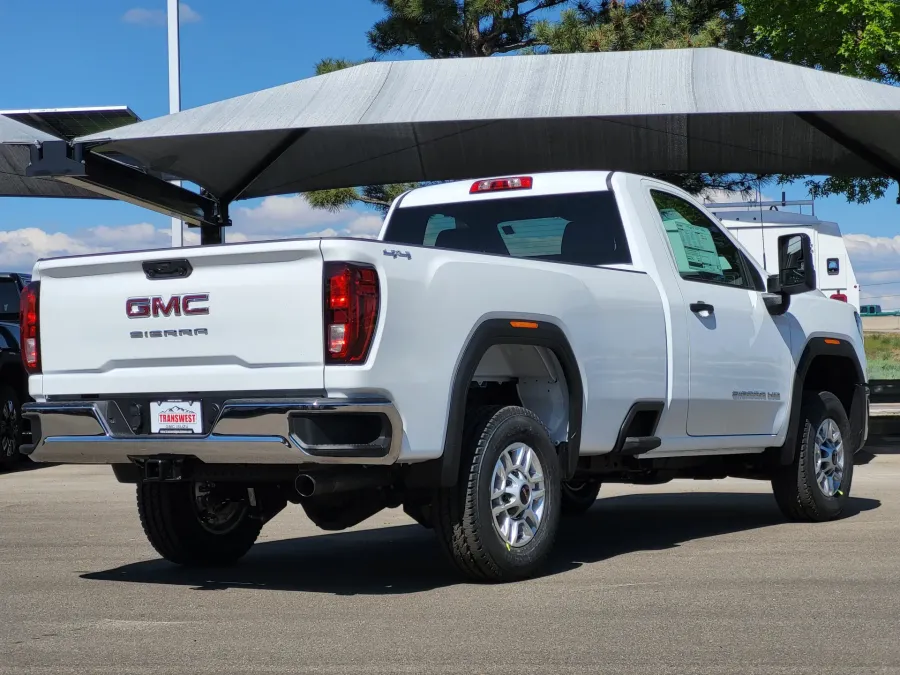 2026 GMC Sierra 2500HD Pro | Photo 6 of 22