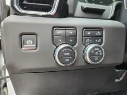 2025 GMC Sierra 2500HD Denali Ultimate | Thumbnail Photo 6 of 31