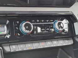 2026 GMC Sierra 2500HD AT4X | Thumbnail Photo 16 of 25