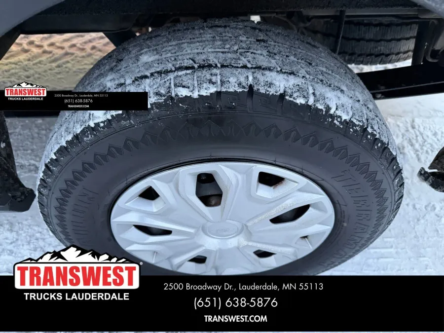 2022 Ford Transit-350 XLT | Photo 14 of 20