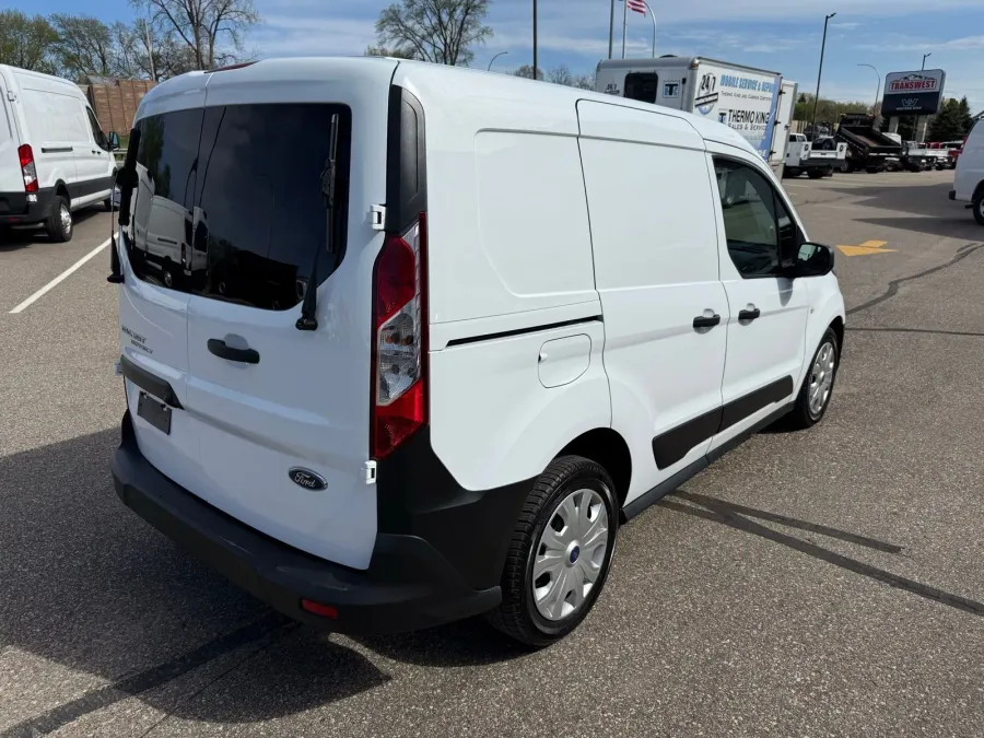 2023 Ford Transit Connect | Photo 13 of 19