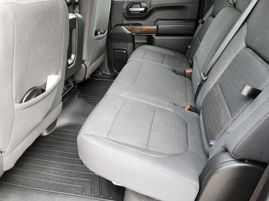 2022 Chevrolet Silverado 1500 LTD | Photo 10 of 28