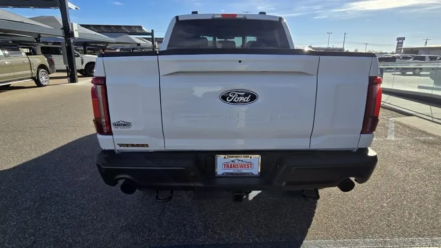 2025 Ford F-150 | Photo 7 of 34