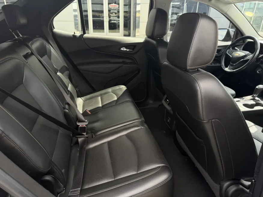 2020 Chevrolet Equinox LT | Photo 9 of 18