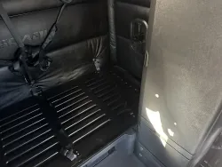 2023 Freightliner Cascadia | Thumbnail Photo 13 of 21