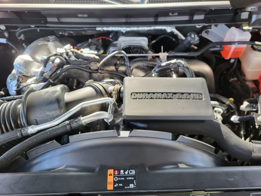 2026 GMC Sierra 2500HD AT4 | Photo 22 of 24