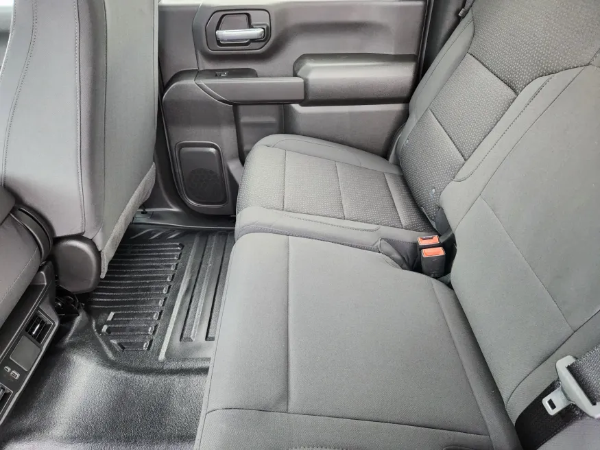 2026 GMC Sierra 2500HD Pro | Photo 21 of 24