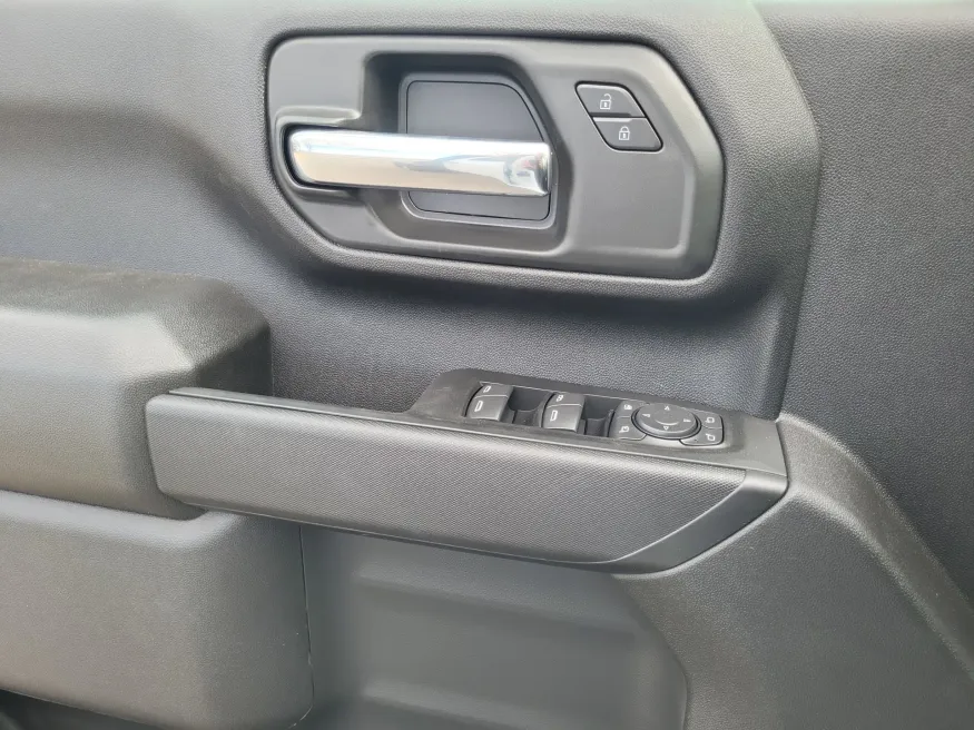 2026 GMC Sierra 3500HD CC Pro | Photo 11 of 24