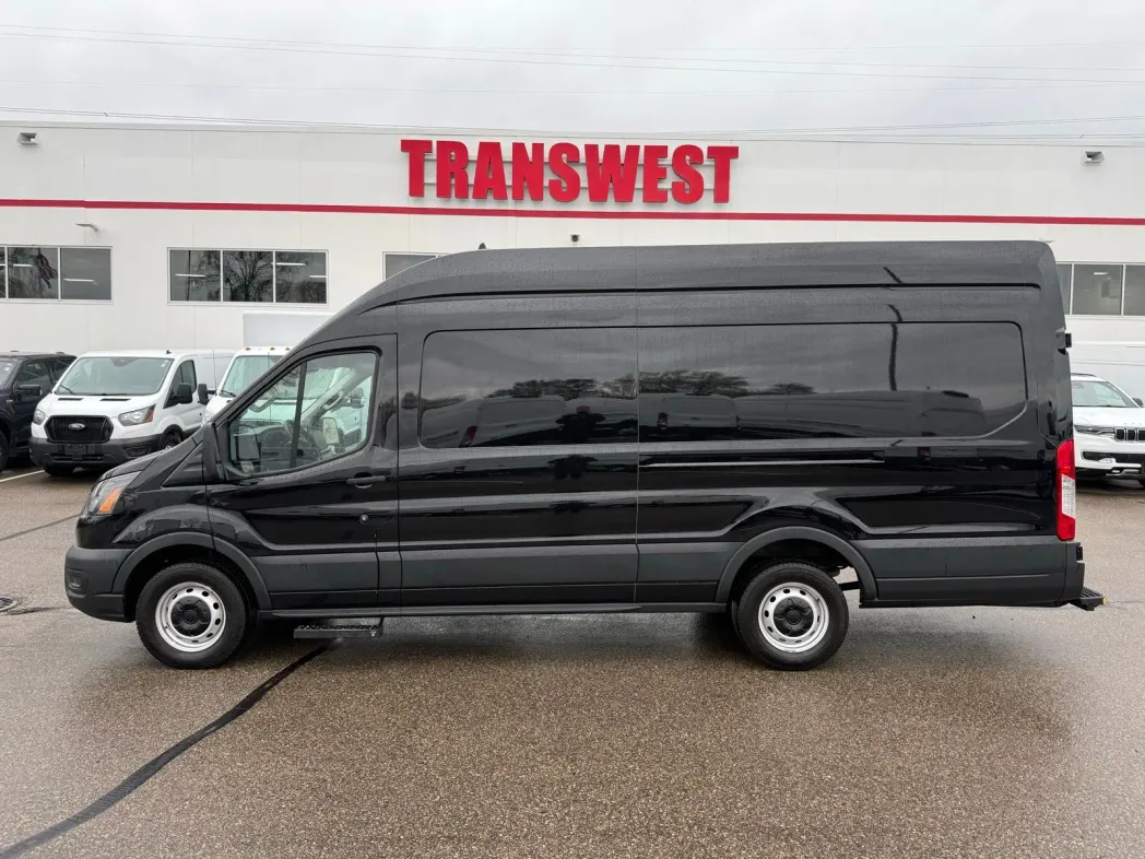 2023 Ford Transit-250 Base 