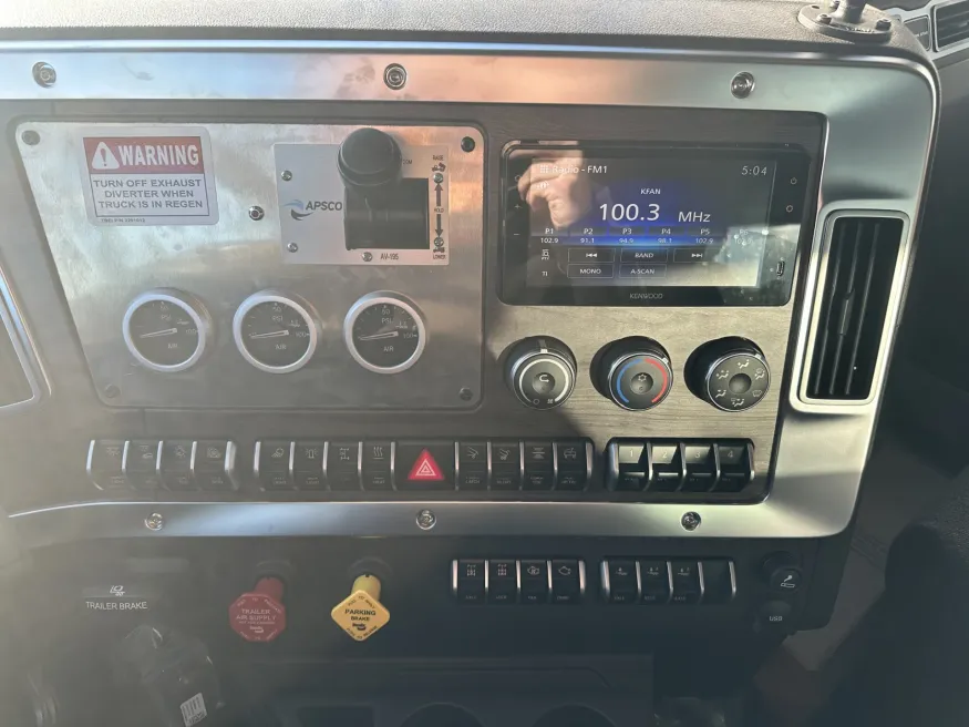 2026 Western Star 47X | Photo 12 of 15