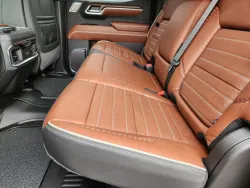 2025 GMC Sierra 1500 Denali Ultimate | Thumbnail Photo 10 of 29