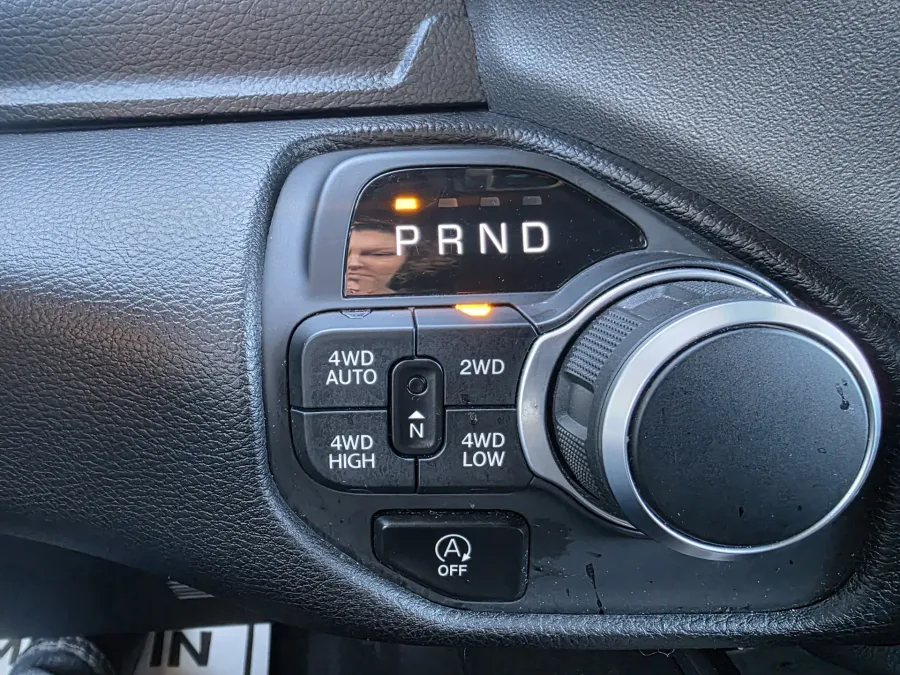 2025 RAM 1500 Big Horn | Photo 27 of 34