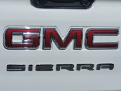 2026 GMC Sierra 2500HD Pro | Thumbnail Photo 10 of 24