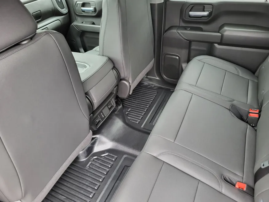 2026 GMC Sierra 2500HD Pro | Photo 21 of 24