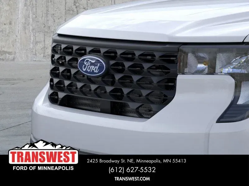 2025 Ford Maverick XLT | Photo 17 of 24