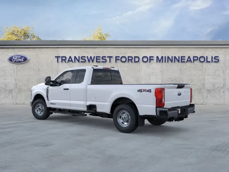 2026 Ford Super Duty F-350 | Photo 4 of 22