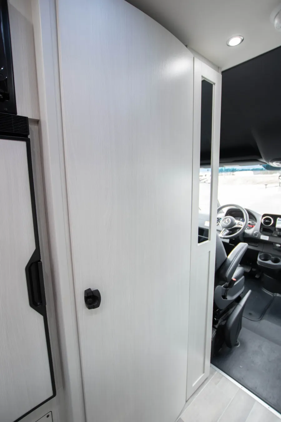 2026 Pleasure-way Ascent | Photo 12 of 20