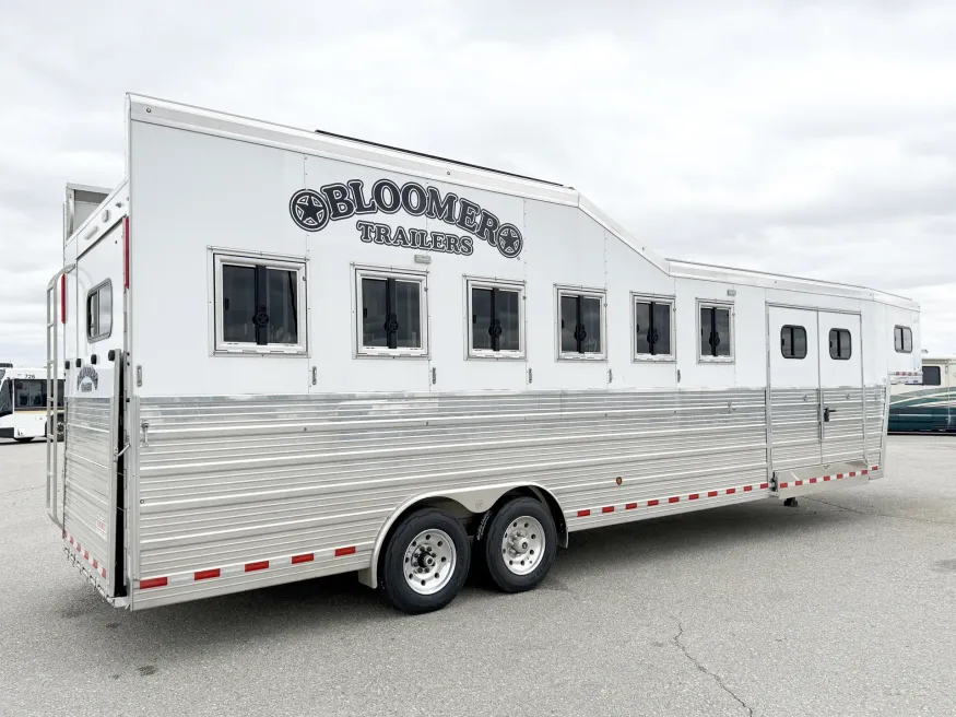2020 Bloomer 6HGN | Photo 6 of 19