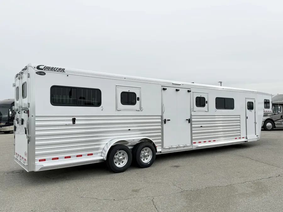 2026 Cimarron Norstar 4HGN Head to Head | Photo 11 of 22