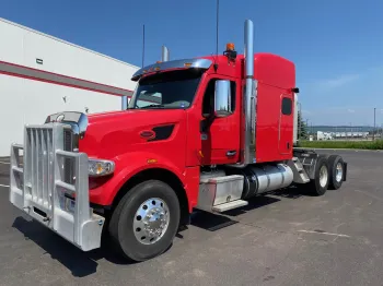 2022 Peterbilt 567