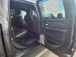 2025 RAM 3500 Laramie | Thumbnail Photo 13 of 26