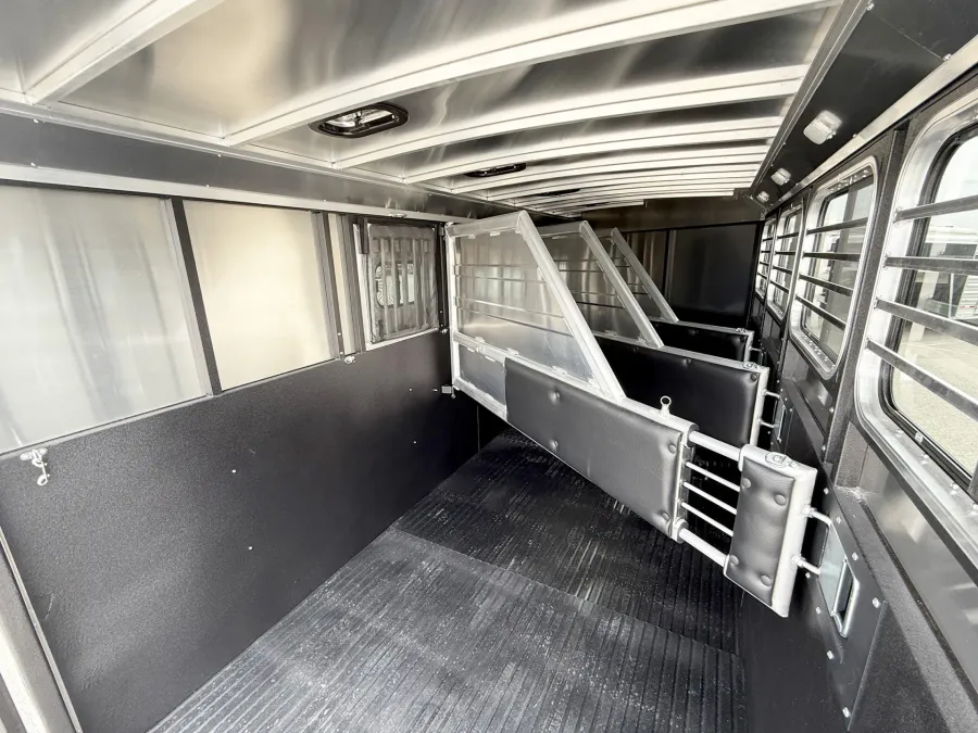 2026 Logan Coach Bullseye 4HGN | Photo 12 of 15