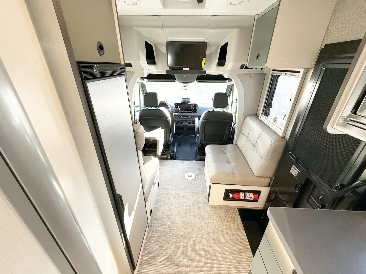 2026 Winnebago EKKO 23B | Photo 4 of 23