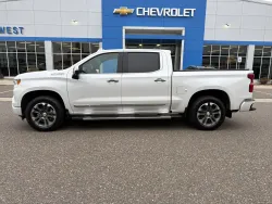 2024 Chevrolet Silverado 1500 High Country | Thumbnail Photo 1 of 19
