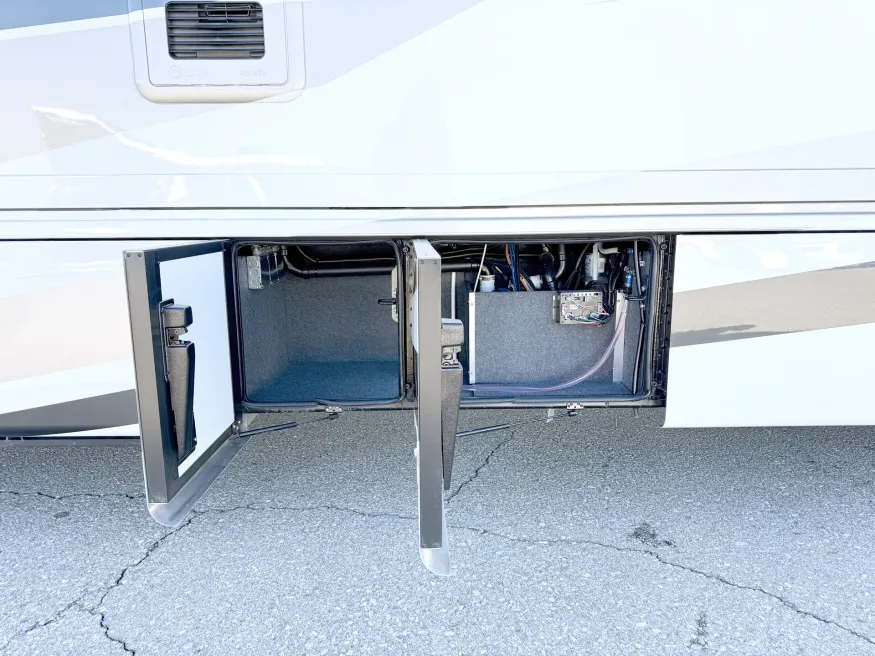 2026 Newmar Canyon Star 3947 | Photo 33 of 33