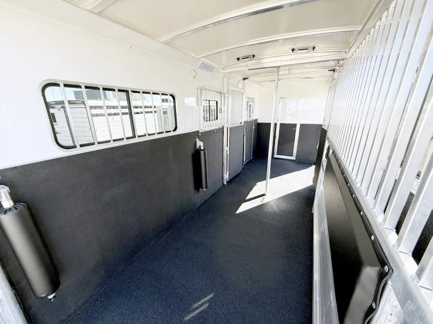 2026 Cimarron Norstar Warmblood 2 + 1 | Photo 14 of 22