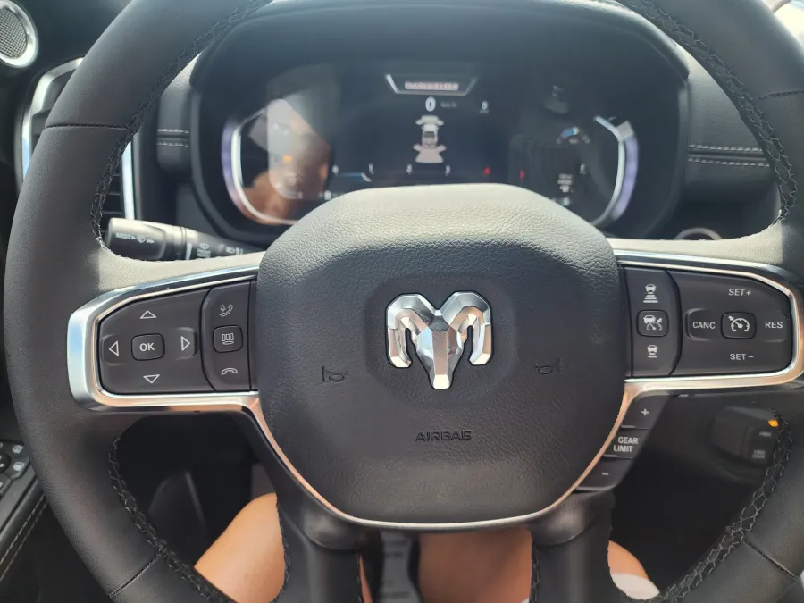 2025 RAM 3500 Laramie | Photo 22 of 26