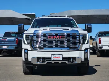 2026 GMC Sierra 2500HD Denali