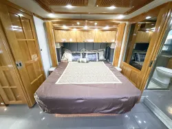 2013 Newmar King Aire 4584 | Thumbnail Photo 16 of 33