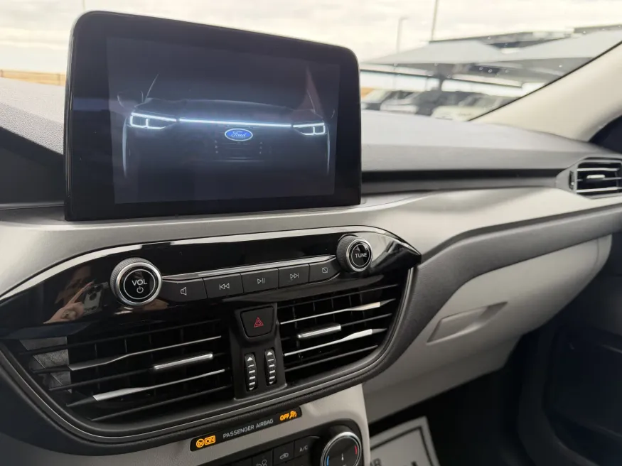 2024 Ford Escape Active | Photo 13 of 16