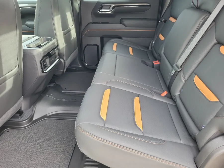 2026 GMC Sierra 1500 AT4 | Photo 21 of 24