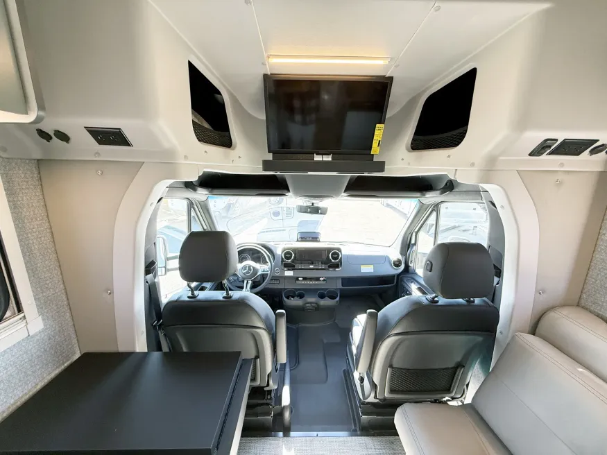 2026 Winnebago EKKO 23B | Photo 6 of 23