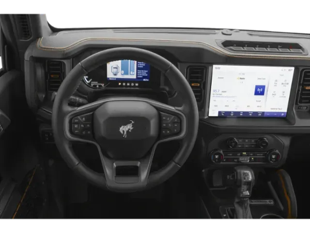 2025 Ford Bronco | Photo 3 of 13