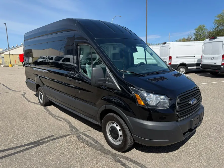 2019 Ford Transit-250 Base | Photo 14 of 19