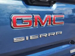 2025 GMC Sierra 1500 Elevation | Thumbnail Photo 14 of 29