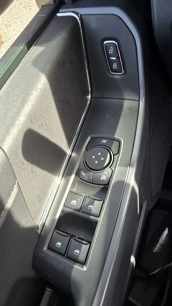 2026 Ford F-150 | Photo 11 of 28