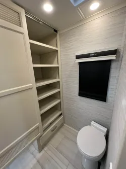 2026 Tiffin Allegro Bay 38BB | Thumbnail Photo 23 of 37