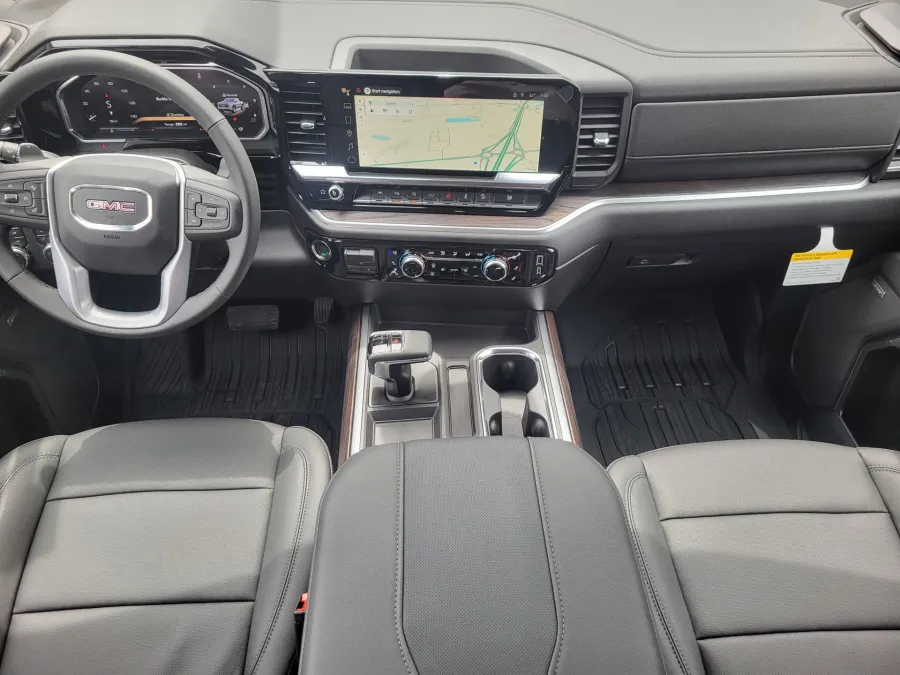 2026 GMC Sierra 1500 SLT | Photo 22 of 26
