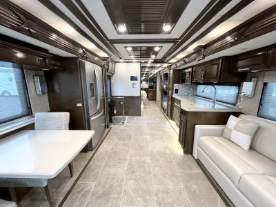2024 Newmar Supreme Aire 4509 | Thumbnail Photo 3 of 37