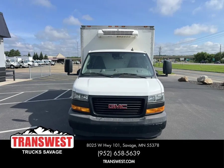 2020 GMC SAVANA 3500 CARGO | Photo 4 of 14