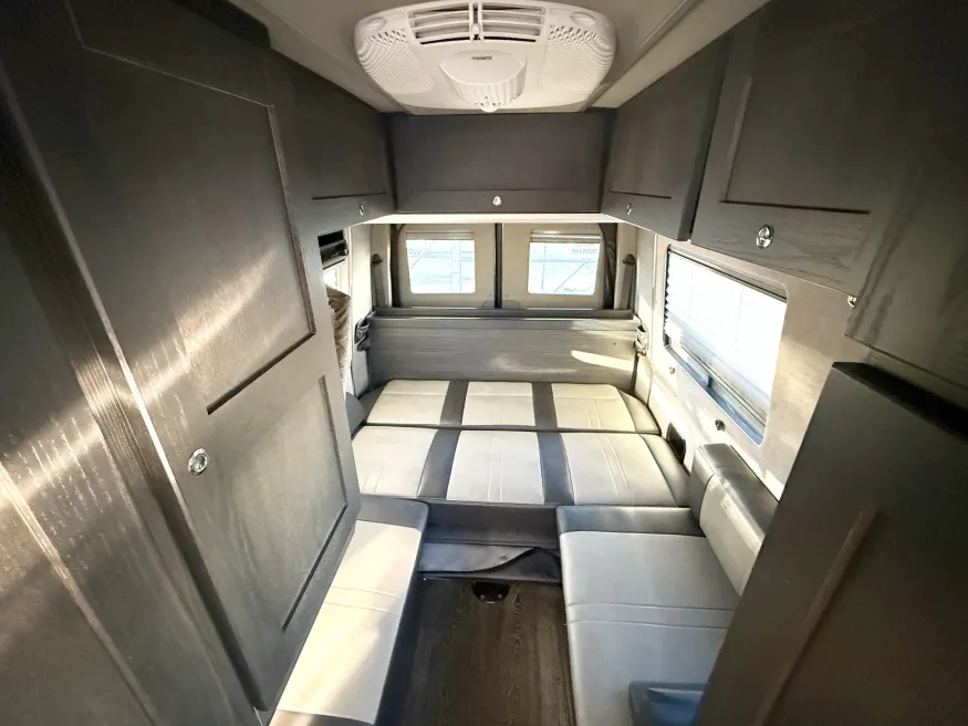 2018 Roadtrek CS E-Trek | Photo 9 of 13