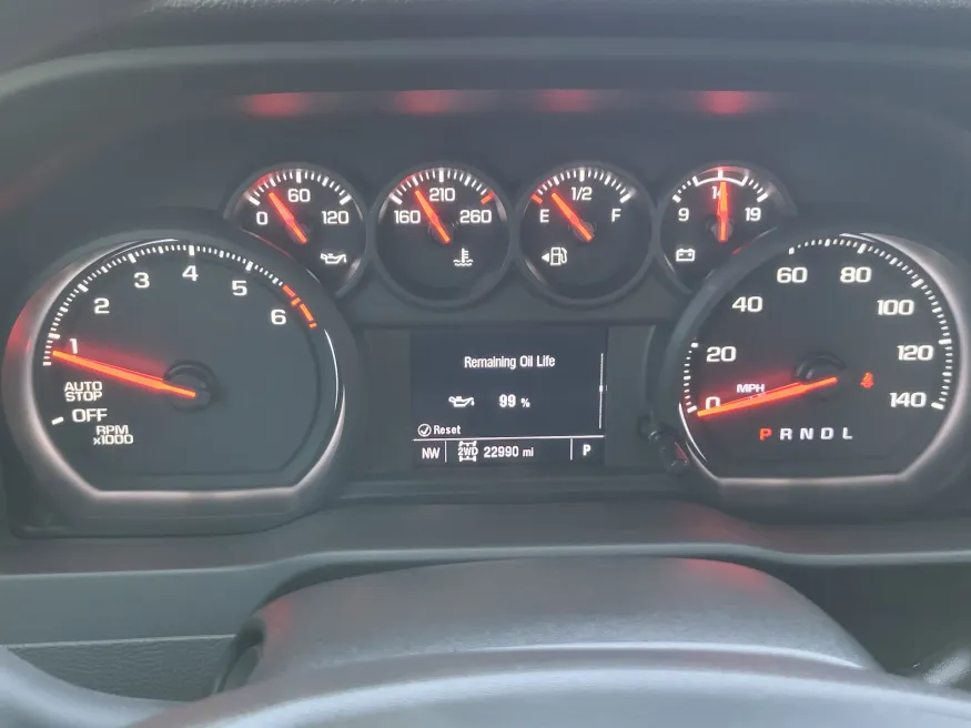 2024 GMC Sierra 1500 Pro | Photo 13 of 24