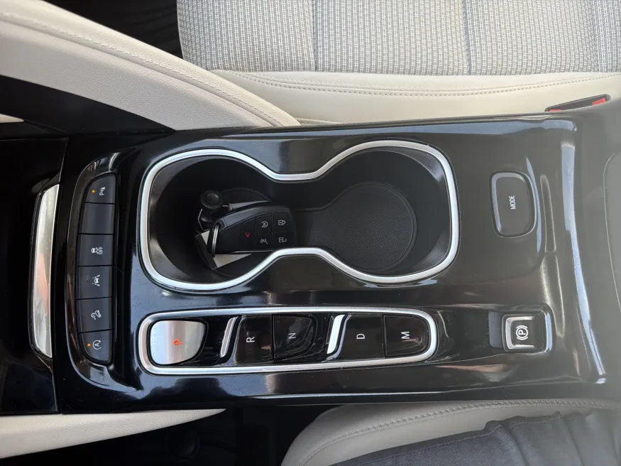 2022 Buick Envision Preferred | Photo 18 of 21