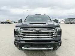 2025 Chevrolet Silverado 3500HD High Country | Thumbnail Photo 23 of 23