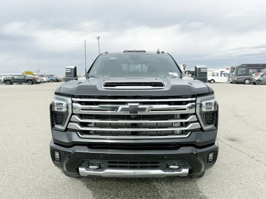 2025 Chevrolet Silverado 3500HD High Country | Photo 23 of 23